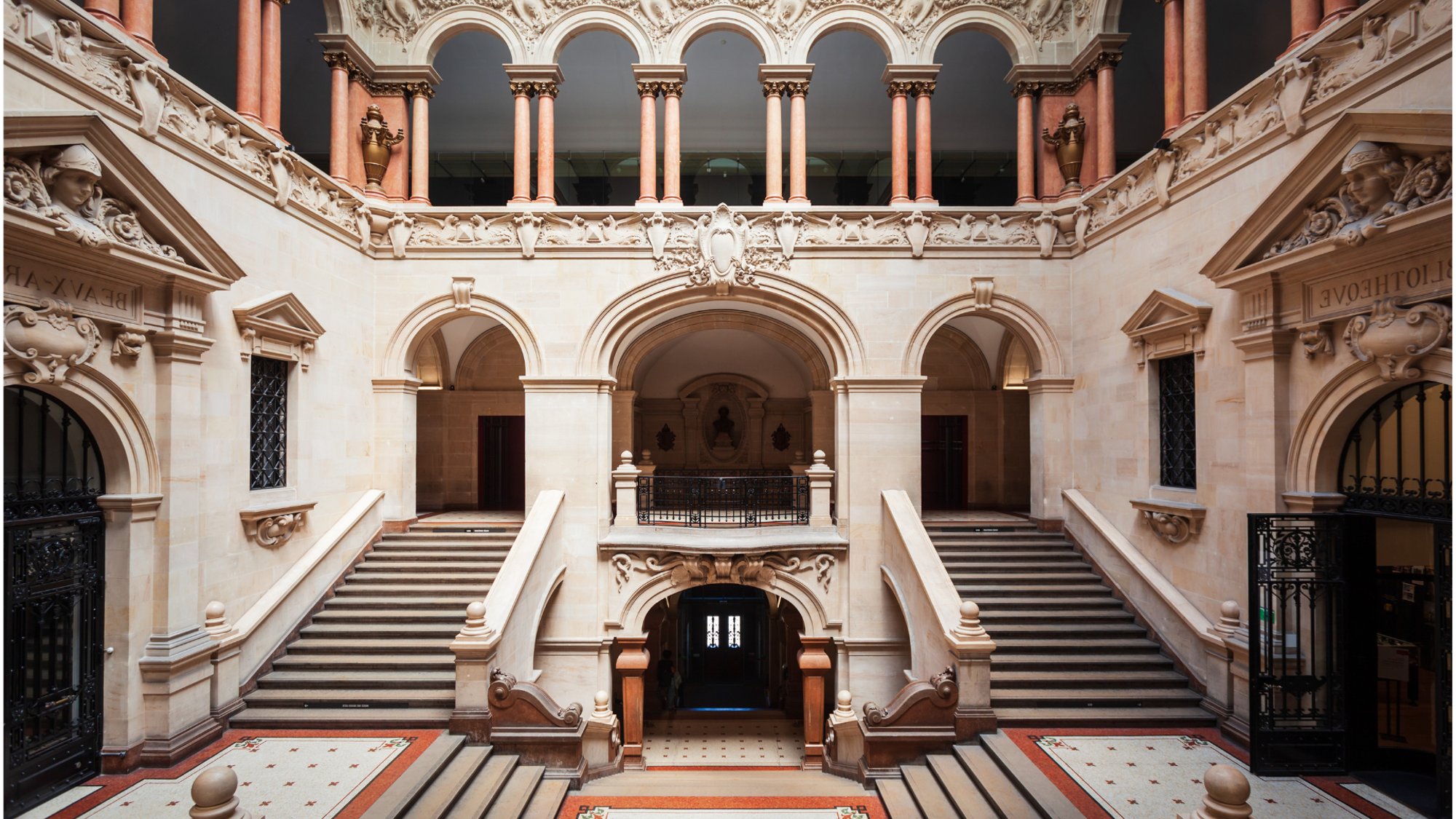 Palais Rumine