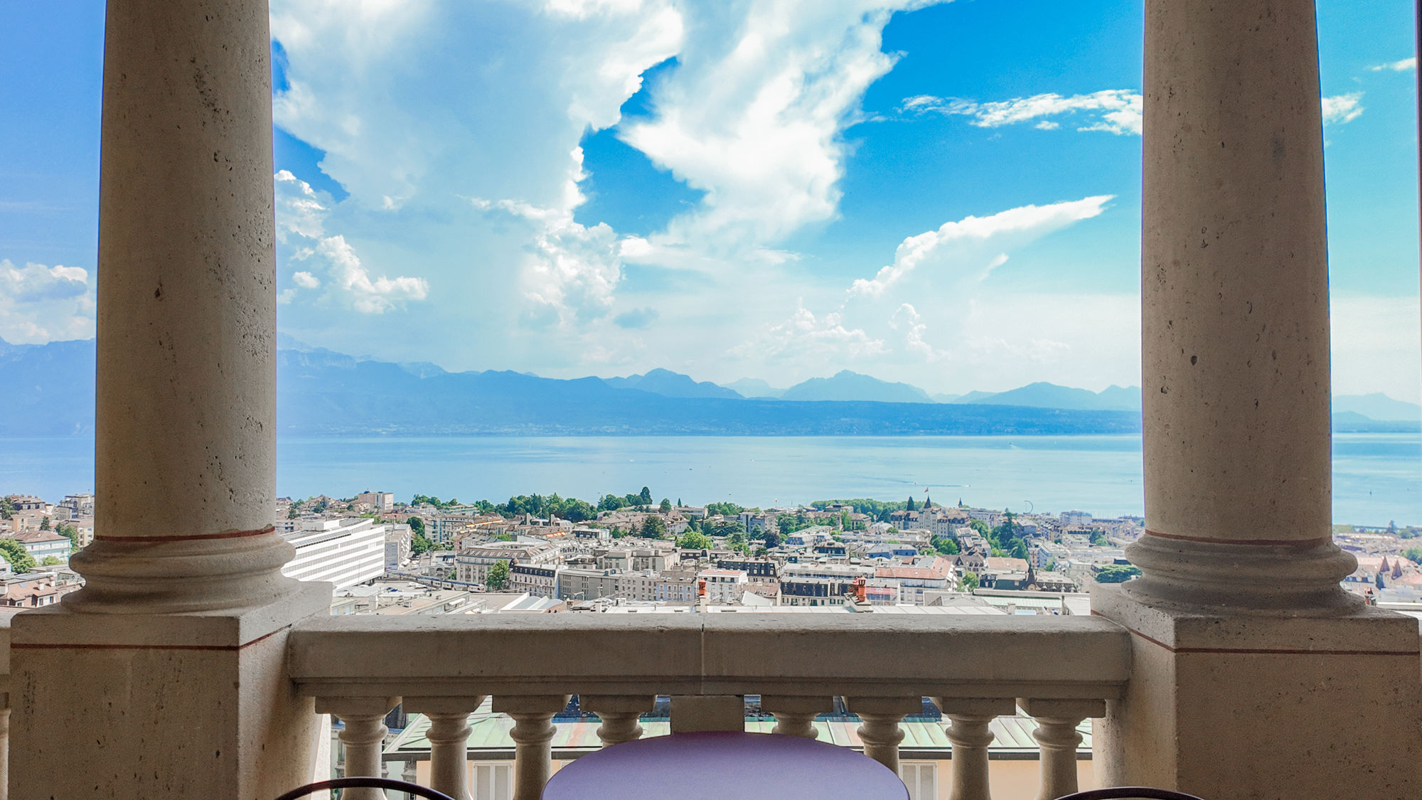 lausanne-palace-suite-lake-view-terrasse-panoramique-01.jpeg