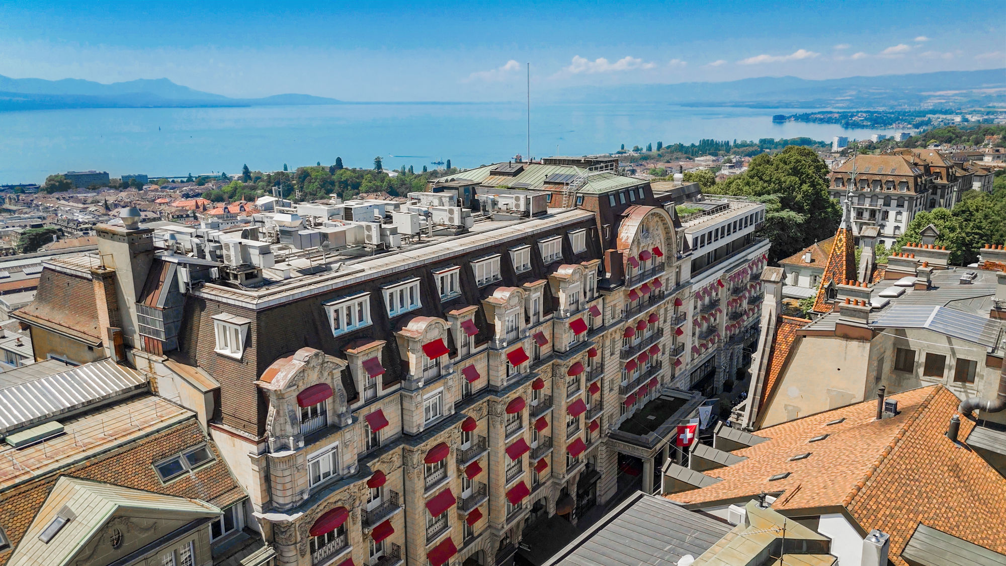 lausanne-palace-vue-aerienne-hotel-centre-ville-01.jpeg